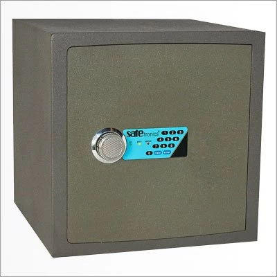 Взломостойкий сейф Safetronics NTR-39E